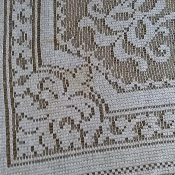 Vintage Table Cloth 65" x 65" - Picture 4 of 10